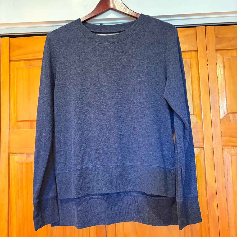Alo Glimpse Long Sleeve Top Dark Blue Unknown Size